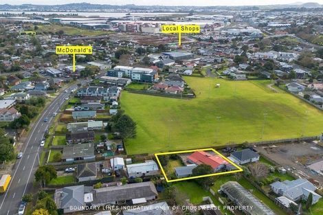 Photo of property in 2/26 Gray Avenue, Mangere East, Auckland, 2024
