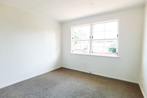Photo of property in 130 Pigeon Mountain Road, Half Moon Bay, Auckland, 2012