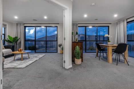 Photo of property in 19 Schooner Drive, Whitby, Porirua, 5024