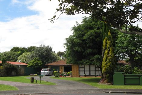 Photo of property in 5 Kamulla Court, Conifer Grove, Takanini, 2112