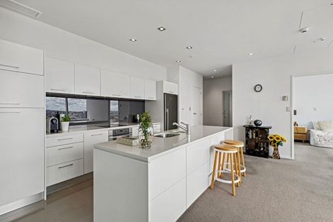 Photo of property in Sentinel Apartments, 1605/3 Northcroft Street, Takapuna, Auckland, 0622