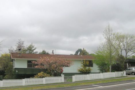Photo of property in 28 Frederick Street, Two Mile Bay, Taupo, 3330