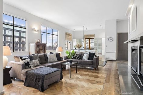 Photo of property in 5/5 Tory Street, Te Aro, Wellington, 6011