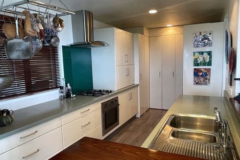 Photo of property in 85 Constable Road, Muriwai, Waimauku, 0881