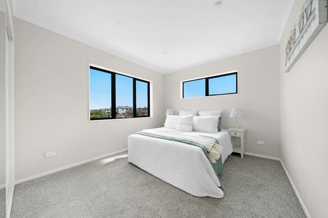 Photo of property in 25 Alexander Avenue, Papatoetoe, Auckland, 2025