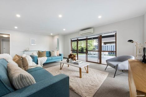 Photo of property in 9 Ti Nana Crescent, Henderson, Auckland, 0610