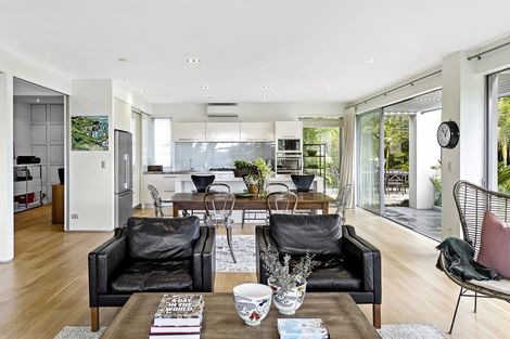 Photo of property in 8b Crown Lane, Remuera, Auckland, 1050