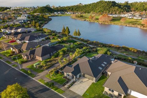 Photo of property in 31 Scoria Close, Pyes Pa, Tauranga, 3112