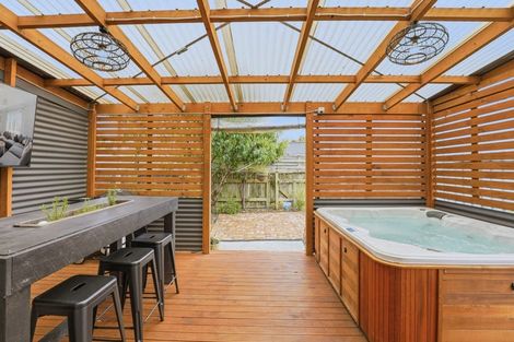 Photo of property in 96 Alma Road, Gonville, Whanganui, 4501