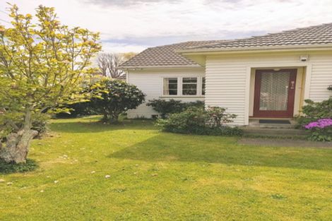 Photo of property in 143 Waiwhetu Road, Waterloo, Lower Hutt, 5011