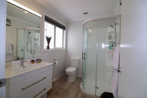 Photo of property in 6 Koi Crescent, Mapua, 7005