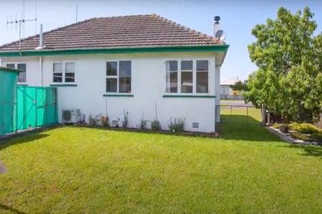 Photo of property in 9 Rata Street, Roslyn, Palmerston North, 4414