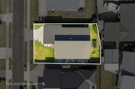 Photo of property in 6 Breaker's Crescent, Waihi Beach, 3611