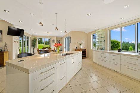 Photo of property in 60 Gilligans Gully Road, Alexandra, 9320
