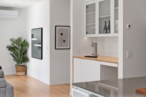 Photo of property in 64 Park Road, Carterton, 5713