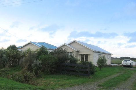 Photo of property in 76 Currins Road, Linton, Palmerston North, 4472
