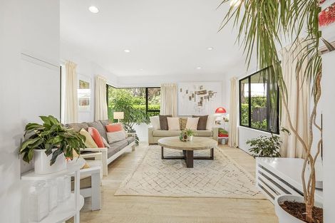 Photo of property in 60 Waterford Road, Fitzroy, Hamilton, 3206