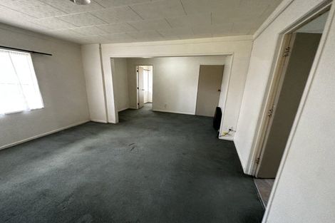 Photo of property in 108a Royal Road, Massey, Auckland, 0614