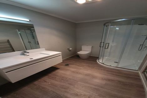 Photo of property in 2/9 View Road, Papakura, 2110