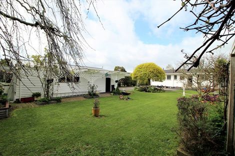 Photo of property in 19 Bowen Street, Woodville, 4920