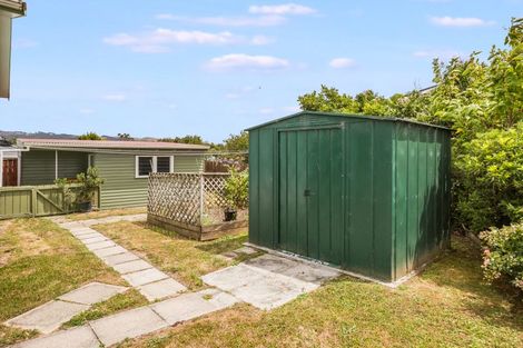 Photo of property in 16 Morning View, Titahi Bay, Porirua, 5022