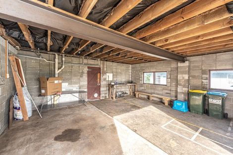 Photo of property in 21 Oturi Road, Waverley, 4510