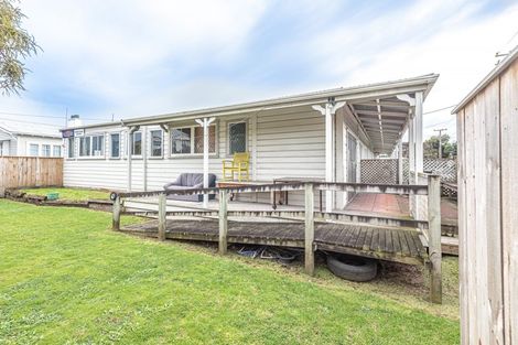 Photo of property in 1 Moore Avenue, Tawhero, Whanganui, 4501