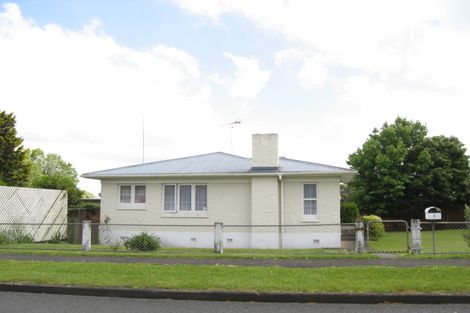 Photo of property in 1 Fairfield Street, Pukekohe, 2120