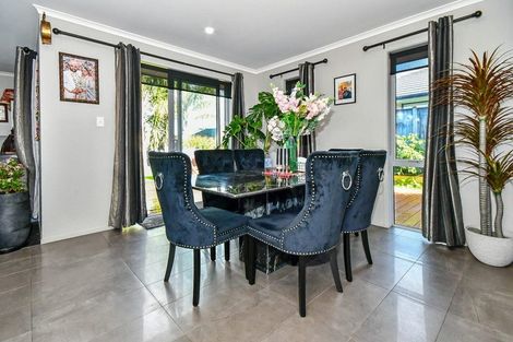 Photo of property in 135 Hillpark Drive, Pokeno, 2402