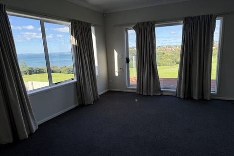 Photo of property in 17 Quedley Court, Eastern Beach, Auckland, 2012