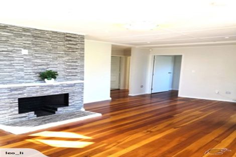 Photo of property in 245 Great North Road, Henderson, Auckland, 0612