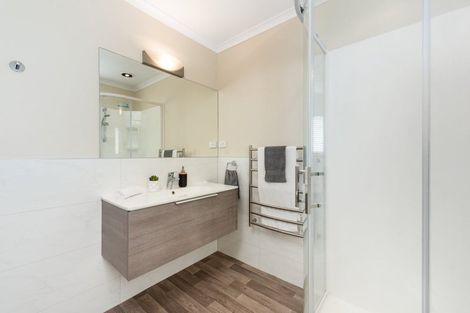 Photo of property in 8 Utopia Park Heights, Welcome Bay, Tauranga, 3112