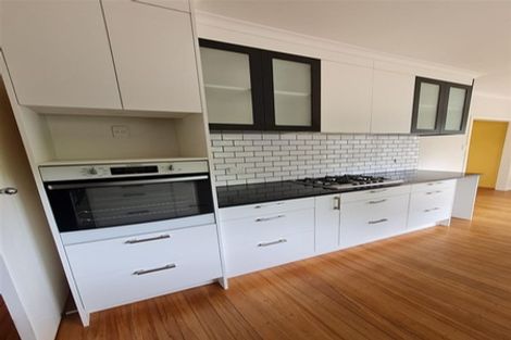 Photo of property in 254 Dominion Road, Red Hill, Papakura, 2110