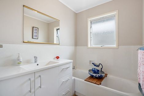 Photo of property in 1 Coleridge Place, Tikipunga, Whangarei, 0112