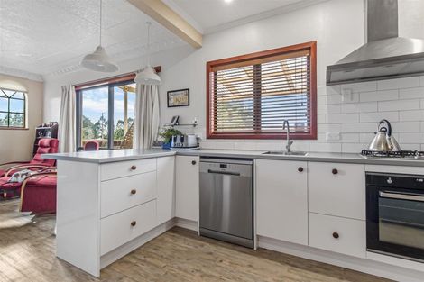 Photo of property in 81 Point Bush Road, Waimate, 7979