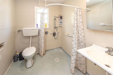 Photo of property in 84 Puriri Street, Gonville, Whanganui, 4501