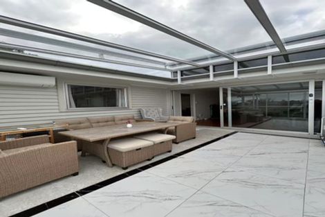 Photo of property in 26 Waimana Avenue, Northcote Point, Auckland, 0627