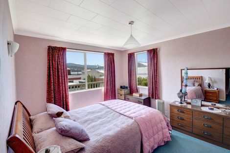 Photo of property in 90 Melbourne Street, South Dunedin, Dunedin, 9012