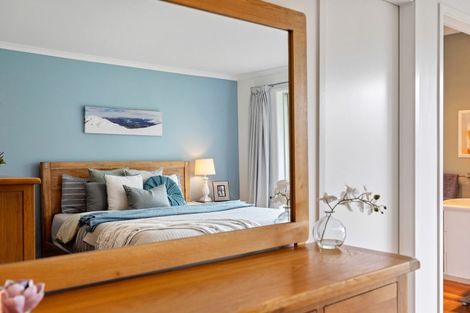 Photo of property in 10 Carex Close, Pyes Pa, Tauranga, 3112