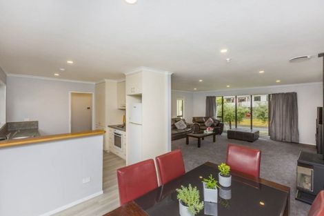 Photo of property in 7 Tapestry Grove, Silverstream, Upper Hutt, 5019