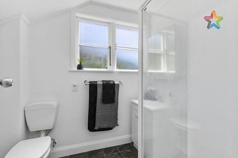 Photo of property in 13 Boyd Grove, Naenae, Lower Hutt, 5011