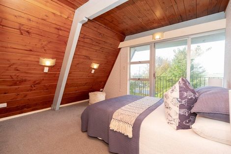 Photo of property in 19 Mckay Drive, Temple View, Hamilton, 3218