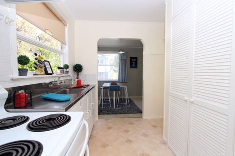 Photo of property in 81 Beazley Avenue, Paparangi, Wellington, 6037