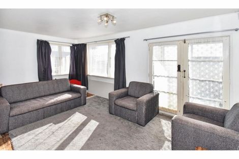 Photo of property in 28c Pah Road, Papatoetoe, Auckland, 2025