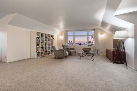 Photo of property in 120 Mellons Bay Road, Mellons Bay, Auckland, 2014