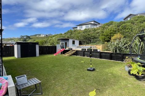 Photo of property in 105 Silverstream Road, Crofton Downs, Wellington, 6035