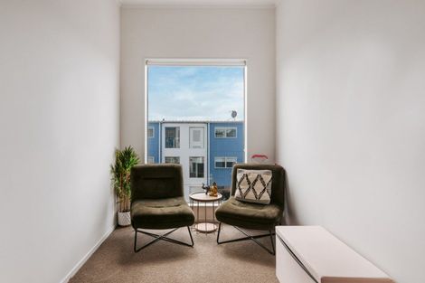 Photo of property in 31 Reynolds Place, Papamoa Beach, Papamoa, 3118