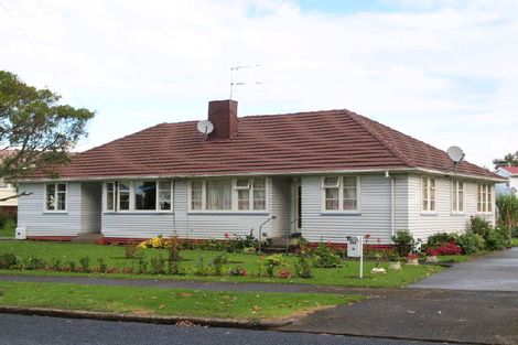Photo of property in 15 Alexander Crescent, Otara, Auckland, 2023