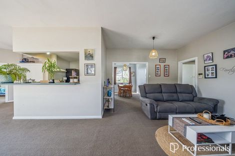 Photo of property in 11 Elizabeth Street, Moera, Lower Hutt, 5010