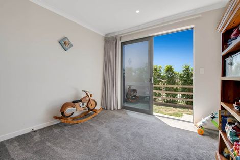 Photo of property in 87 Argent Lane, Wainui, 0932